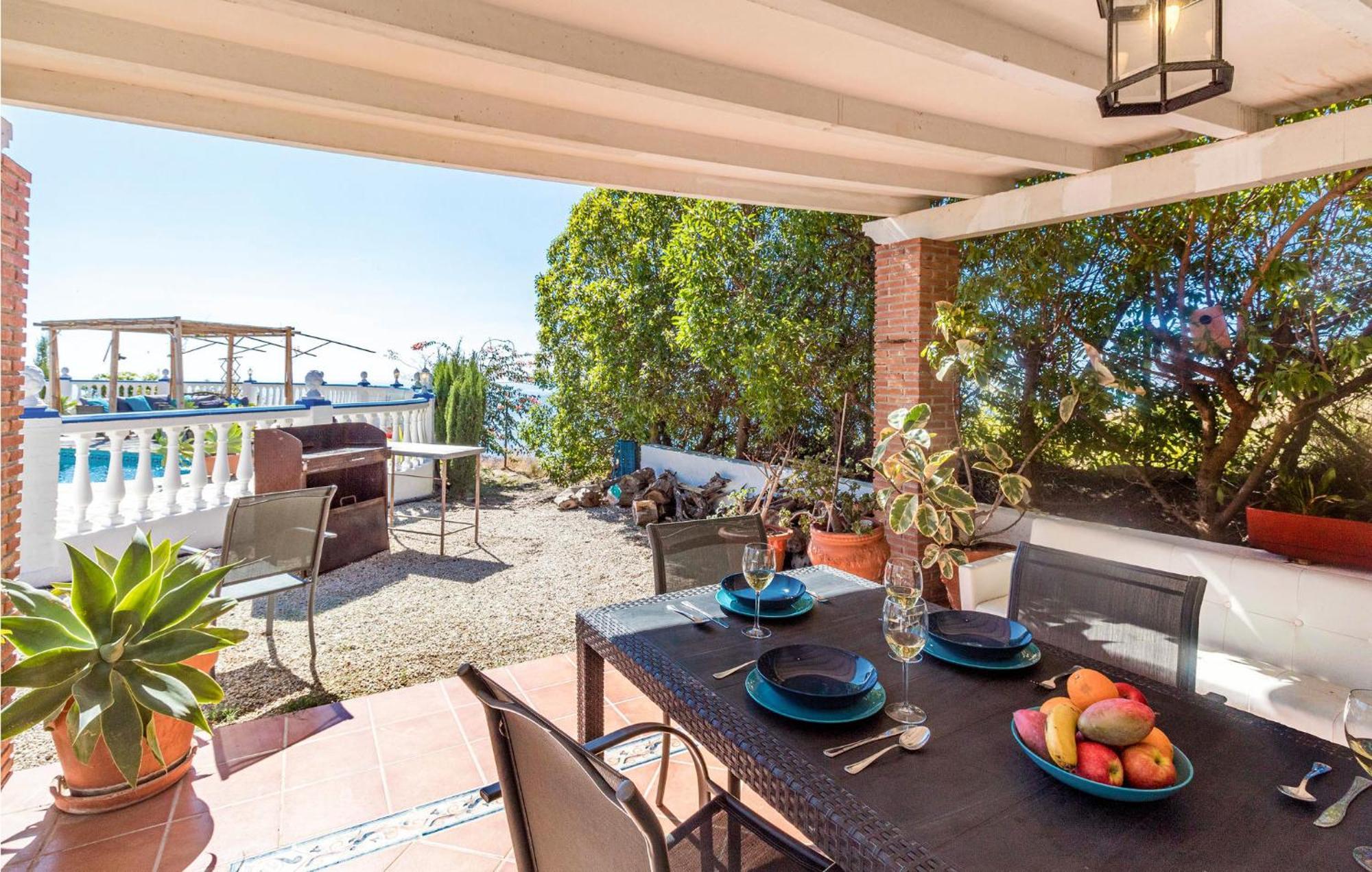 Pet Friendly Home In Velilla-Taramay With Kitchen 外观 照片